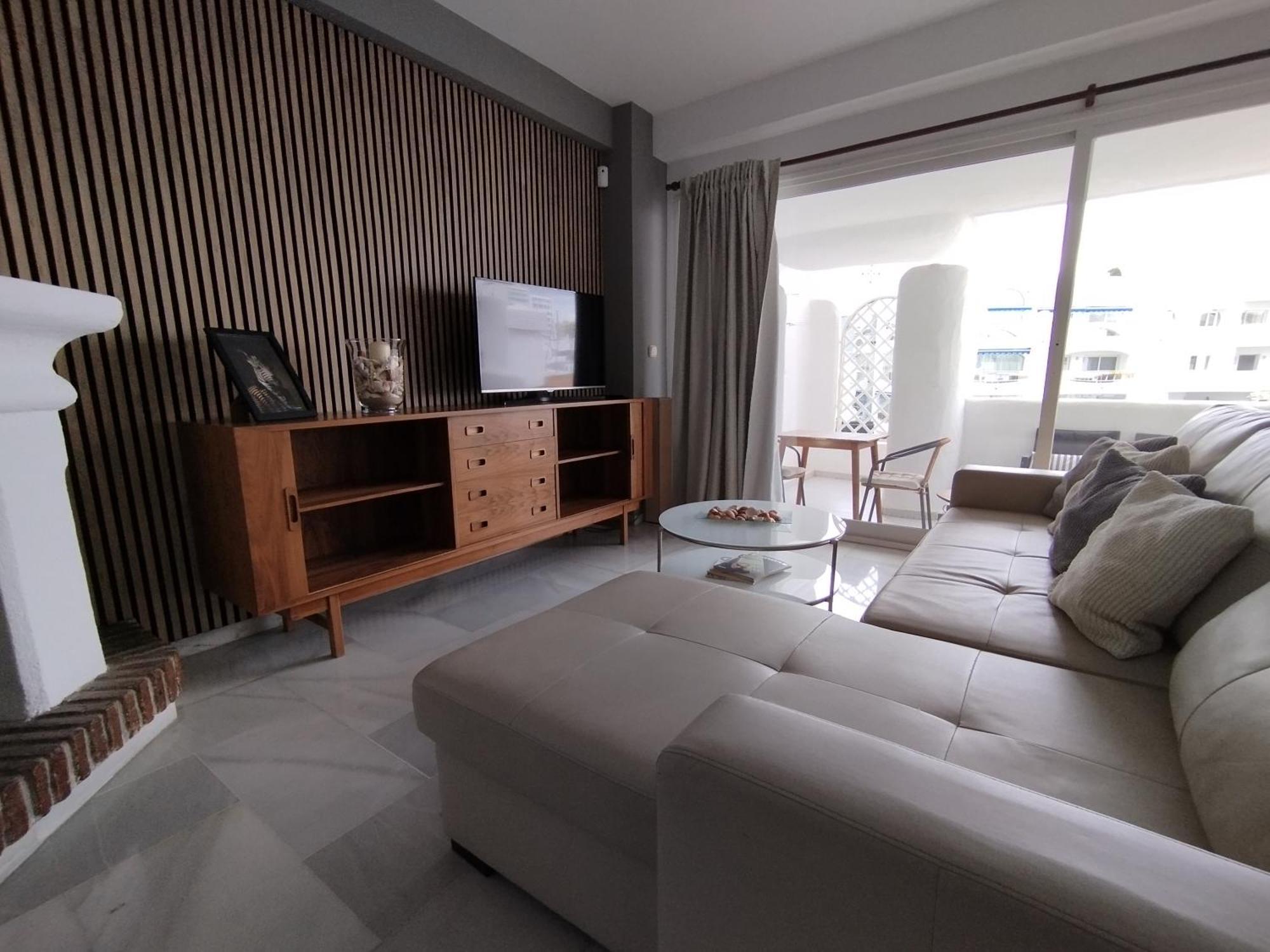 Apartment Puerto Marina Palace